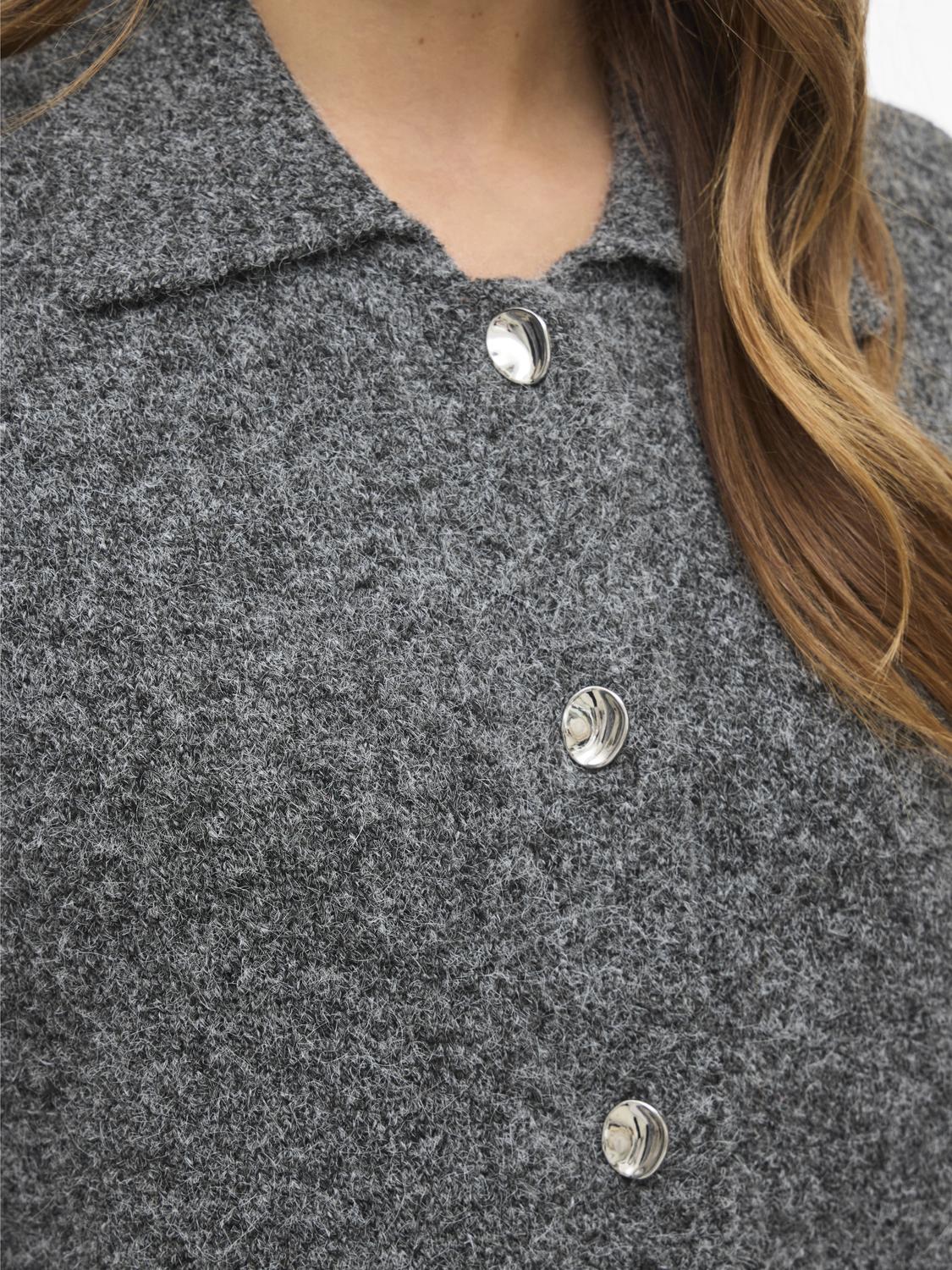 model_shot-detail